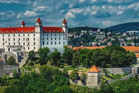 Slovakijos vinjetės pirkimas - Kelionės autostradomis Alpių kraštovaizdyje ir kultūriniuose miestuose