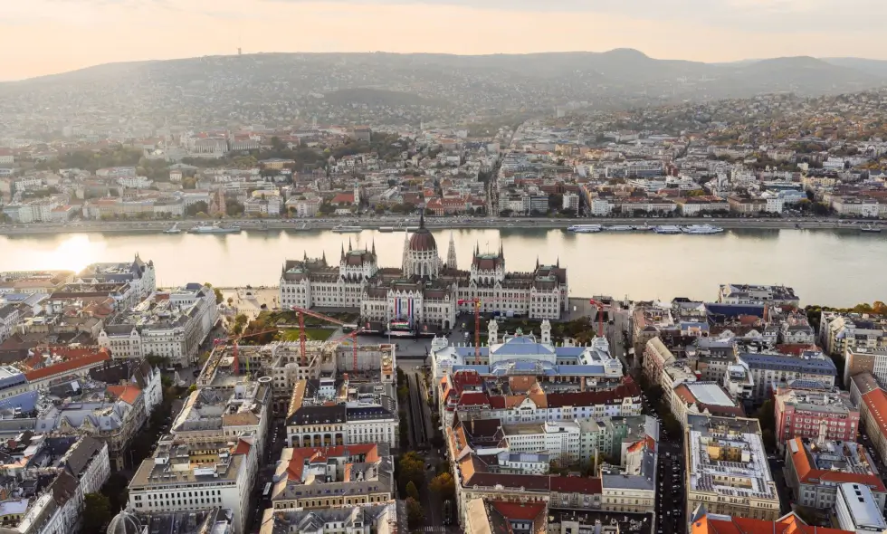 Let’s discover Hungary’s treasures on the motorway with an e-vignette!