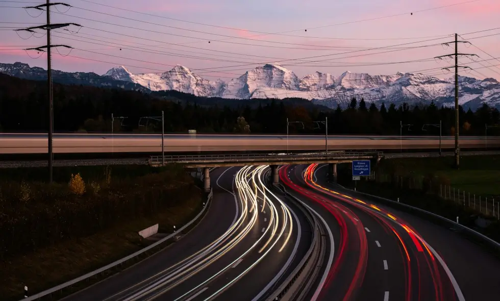 Uso de las autopistas suizas y ventajas de la viñeta digital